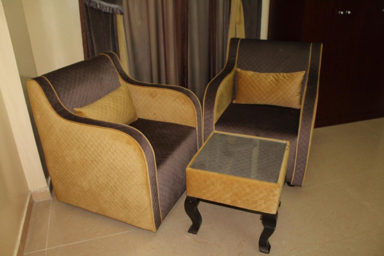 Al Aman Hotel Apartment Al Buraimi Luaran gambar