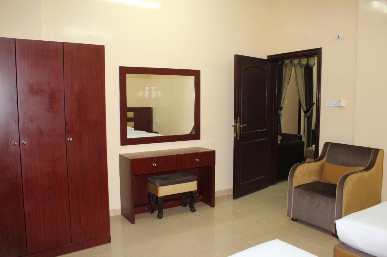 Al Aman Hotel Apartment Al Buraimi Luaran gambar