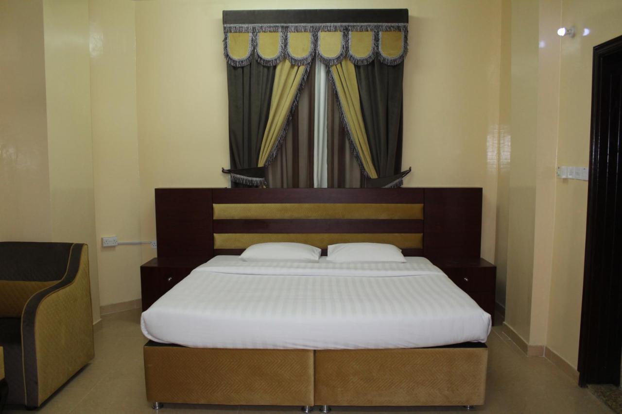 Al Aman Hotel Apartment Al Buraimi Luaran gambar